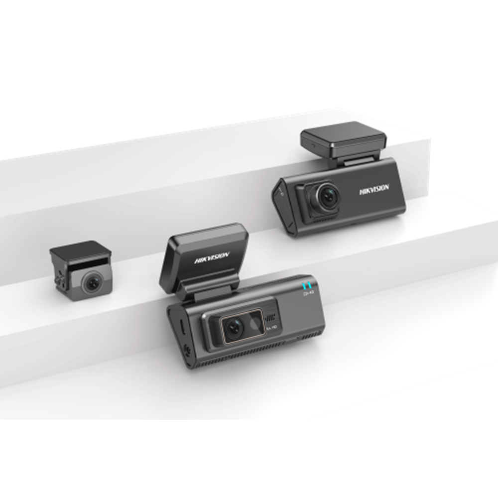 HIKVISION AE-DC2032-V300 HD Üç Kameralı 4G Araç İçi Kamerası Sim Kart Desteği